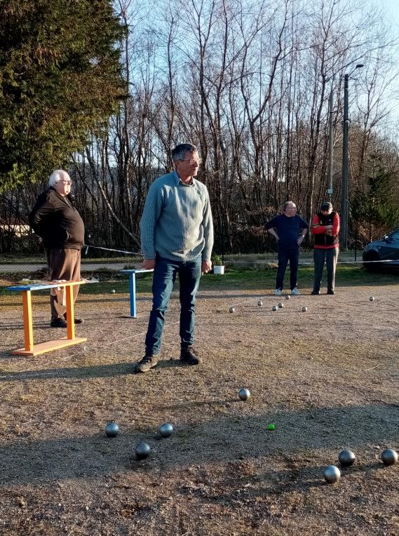 Petanque 4 3 25